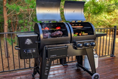 Pellet outdoor 2024 grills with smoker