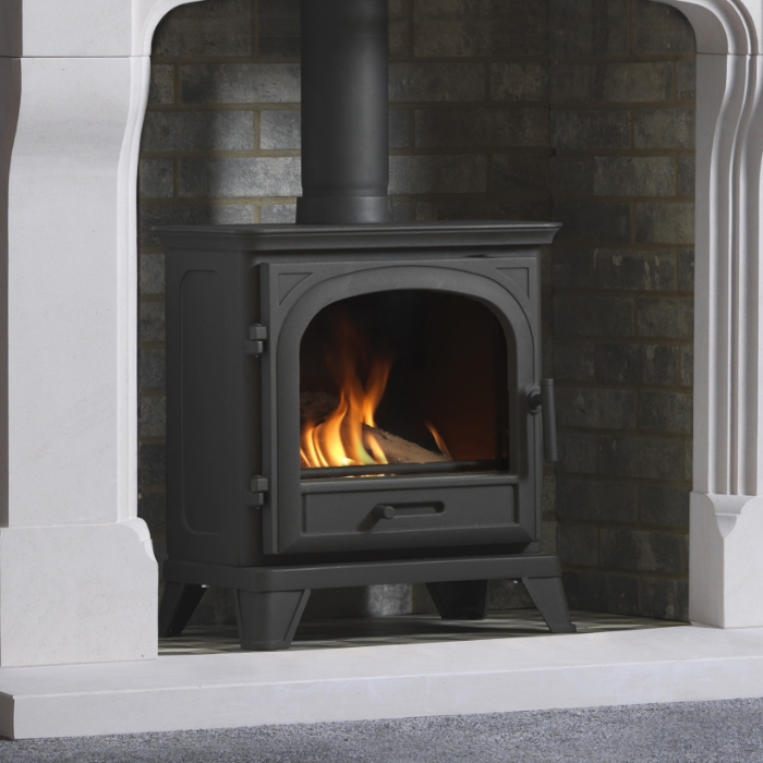 Penman Avebury Log Effect Conventional Flue Gas Stove