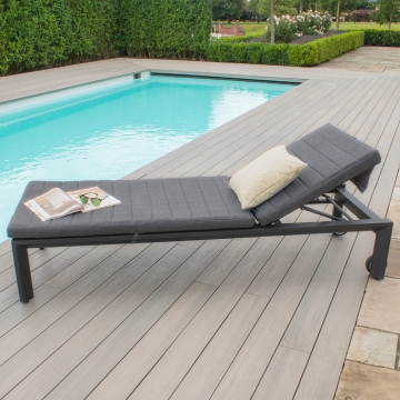 Maze Manhattan Sunlounger