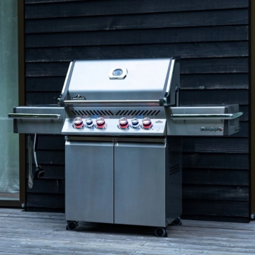 Napoleon Prestige 500 Gas BBQ, Stainless Steel