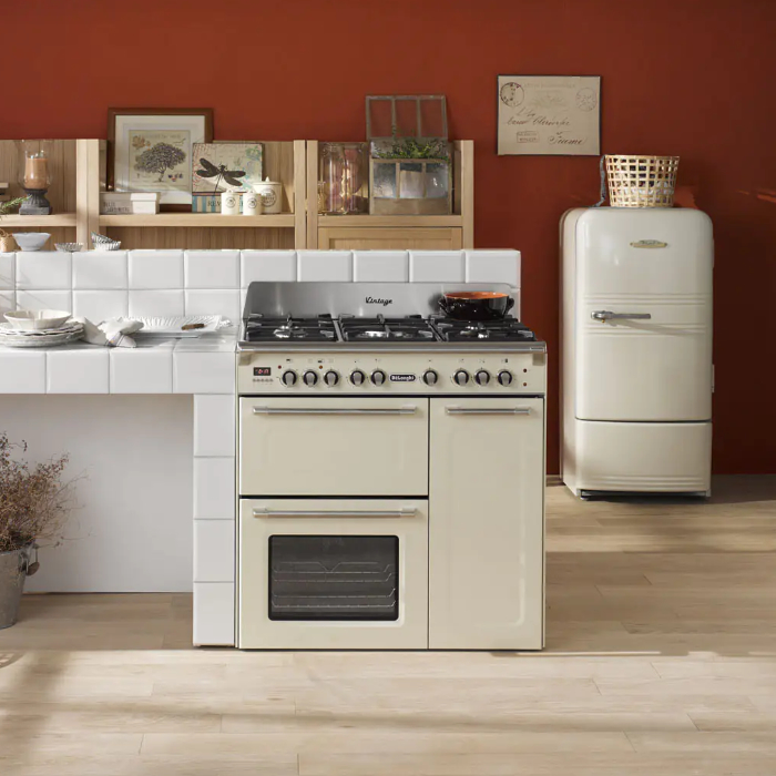 DeLonghi Cookers & Ovens